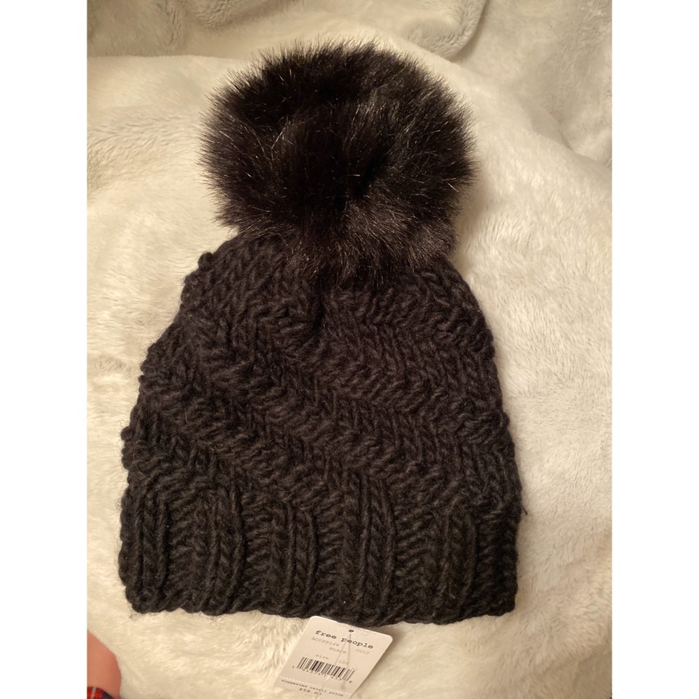 NWT Free People Beanie